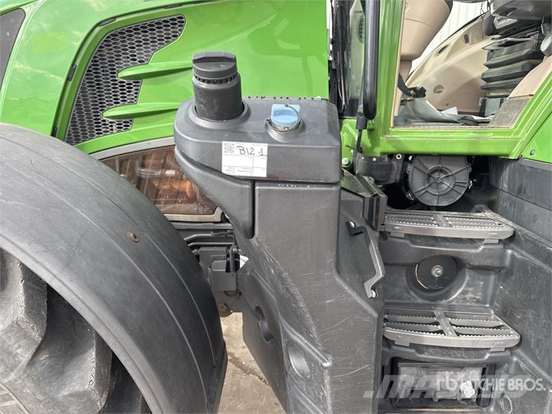 Fendt 824 Profi + 4x4 Tracteur Agricole 4WD Tractor トラクター