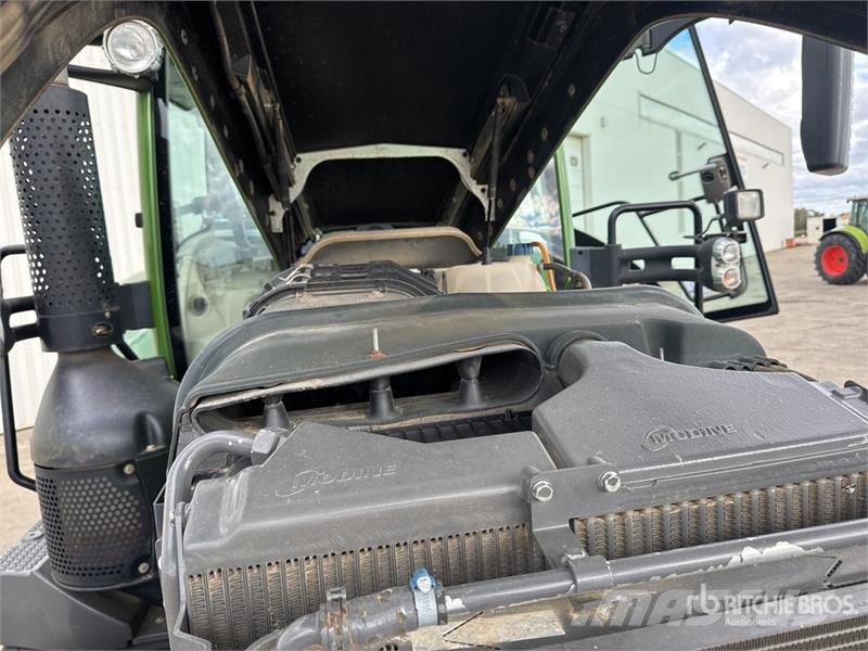 Fendt 824 Profi + 4x4 Tracteur Agricole 4WD Tractor トラクター