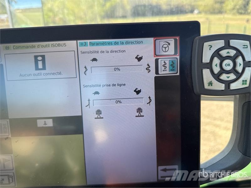 Fendt 824 Vario Traktorok