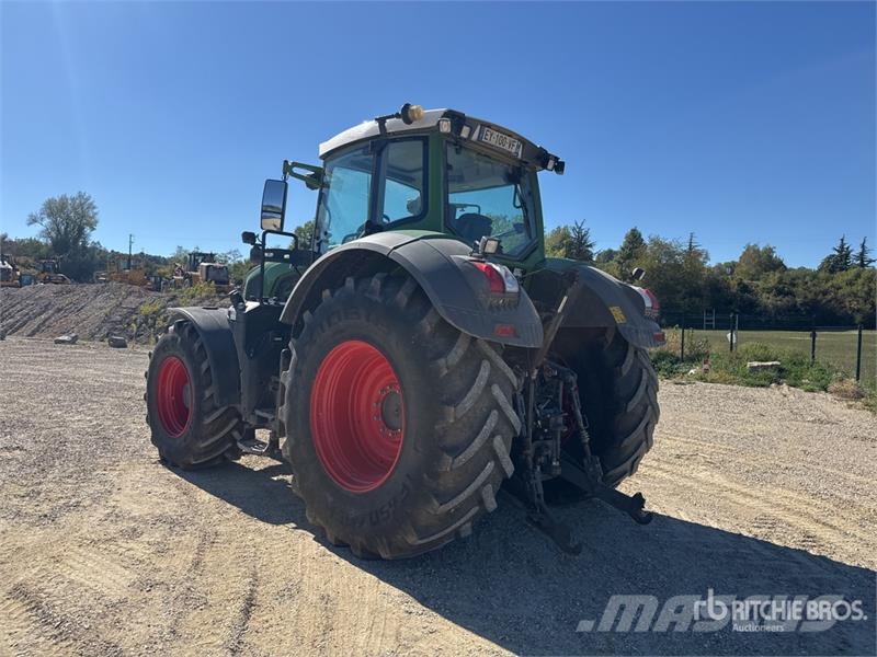 Fendt 824 Vario Profi Plus 4x4 Tracteur Agricole 4WD Tra Tracteur