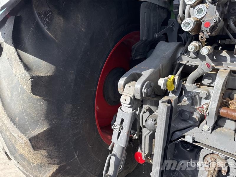 Fendt 824 Vario Profi Plus 4x4 Tracteur Agricole 4WD Tra Tracteur
