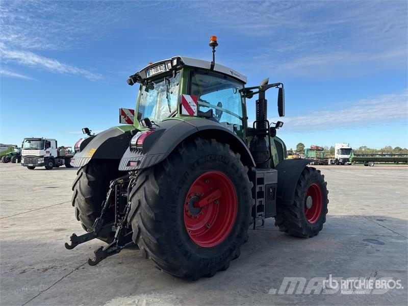 Fendt 824 Vario Profi Plus 4x4 Tracteur Agricole 4WD Tra Tracteur