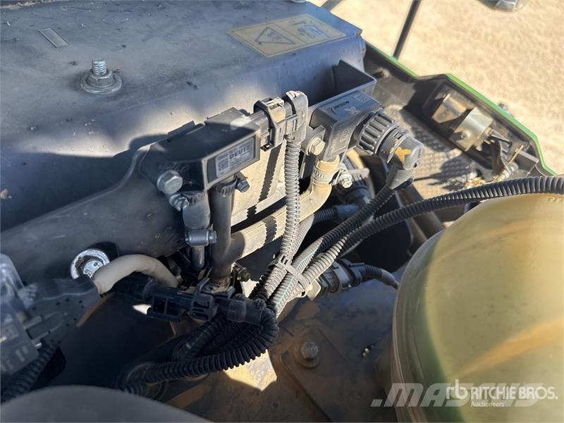 Fendt 824 Vario Profi Plus 4x4 Tracteur Agricole 4WD Tra Tracteur
