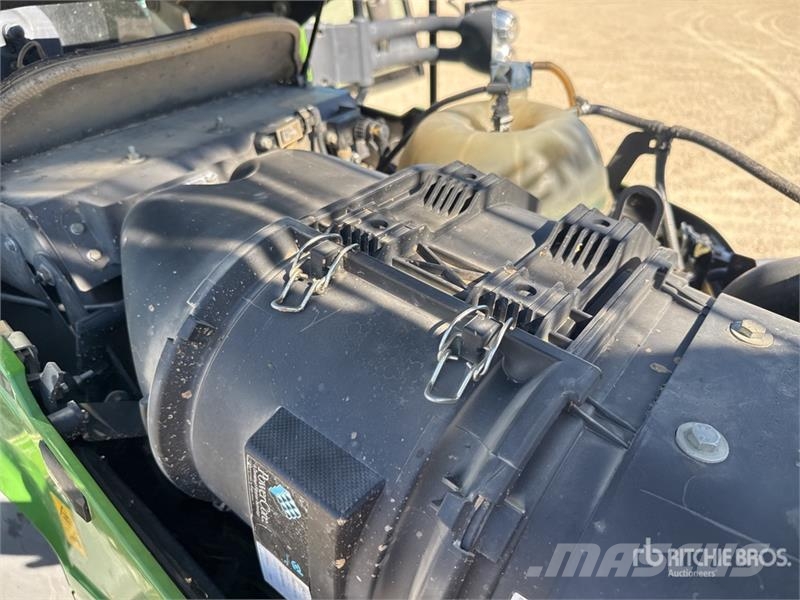 Fendt 824 Vario Profi Plus 4x4 Tracteur Agricole 4WD Tra Tracteur
