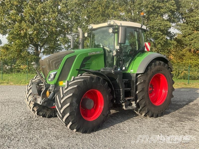 Fendt 826 Profi Plus 4WD Tractor Traktorer