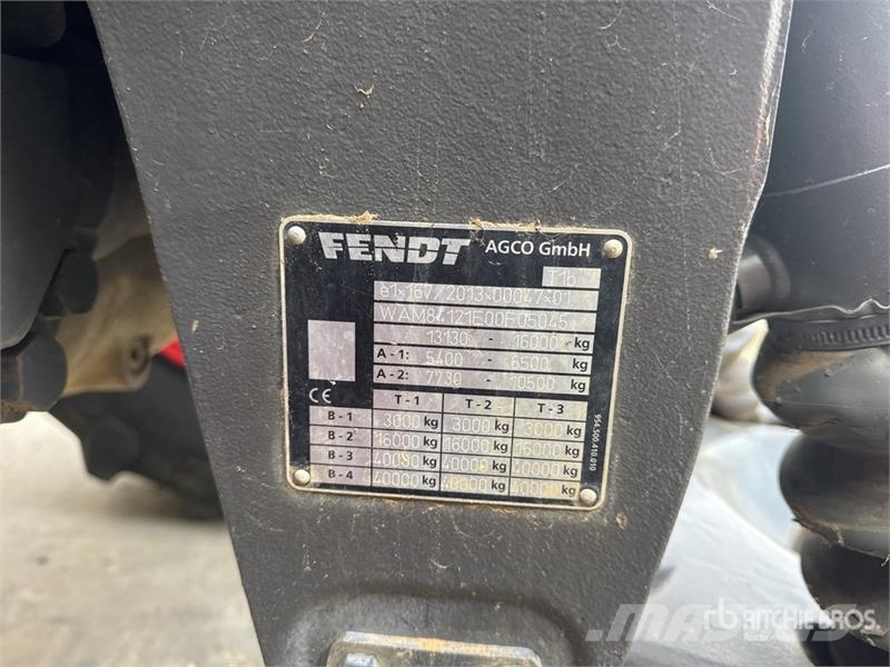 Fendt 826 Vario Profi Plus 4x4 Tracteur Agricole 4WD Tra Tracteur