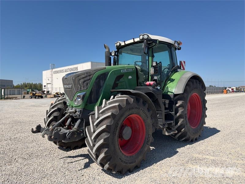 Fendt 828 Vario Traktorer