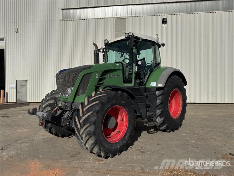 Fendt 828 Vario Traktory