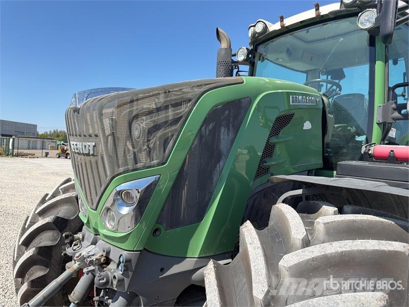 Fendt 828 Vario Traktorer