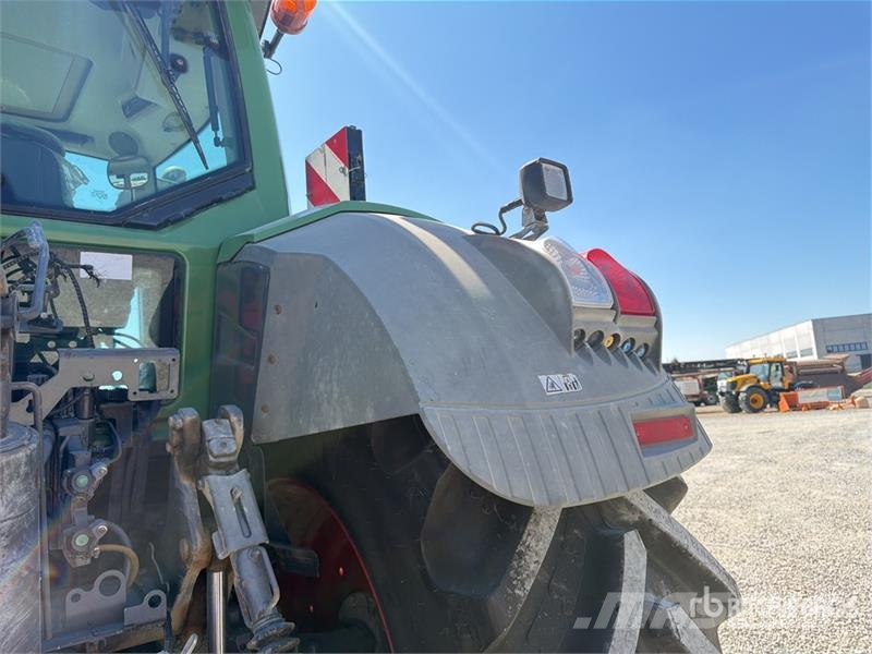 Fendt 828 Vario Traktorer