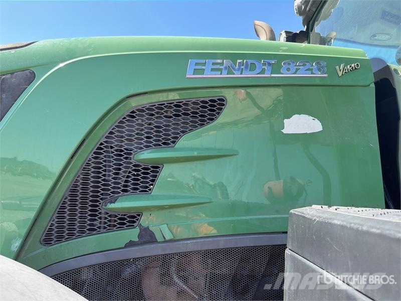Fendt 828 Vario Traktorer