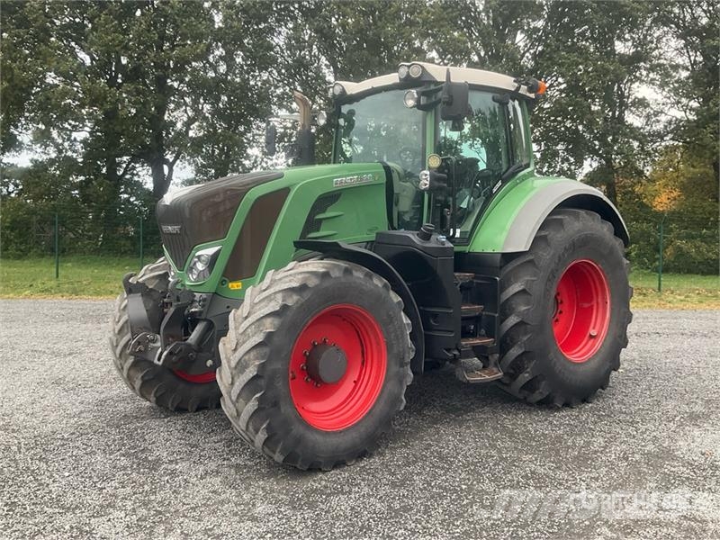 Fendt 828 Vario Traktoren
