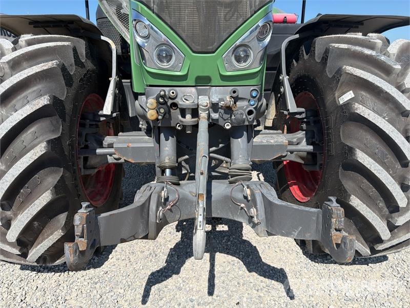 Fendt 828 Vario Traktorer