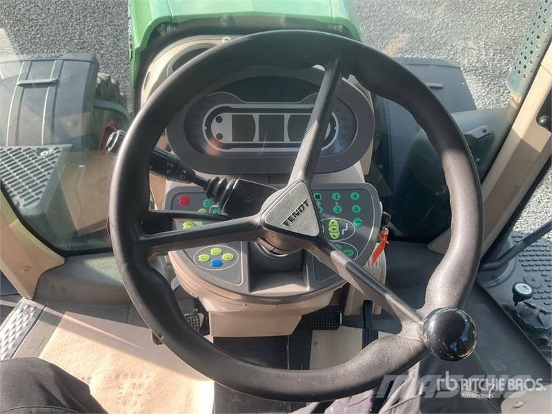 Fendt 828 Vario 트랙터