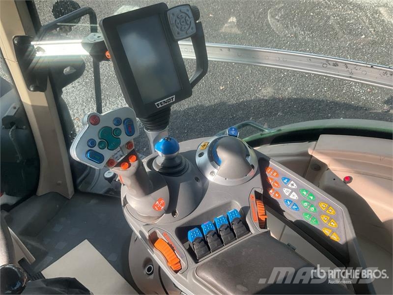 Fendt 828 Vario 트랙터