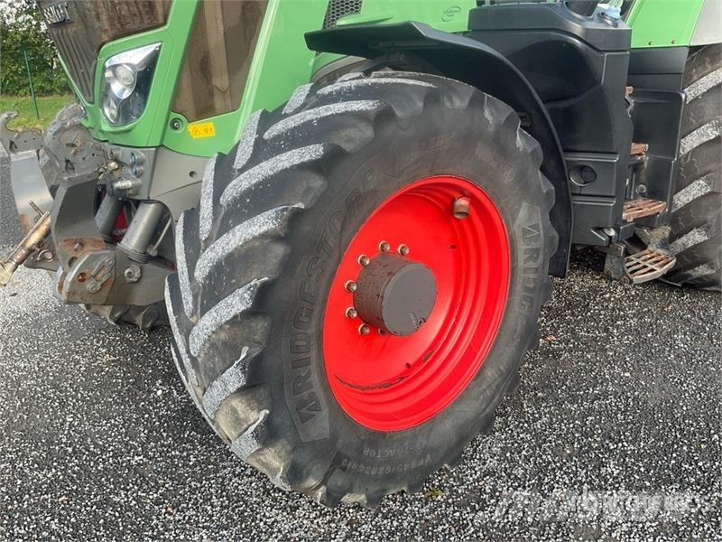 Fendt 828 Vario 트랙터