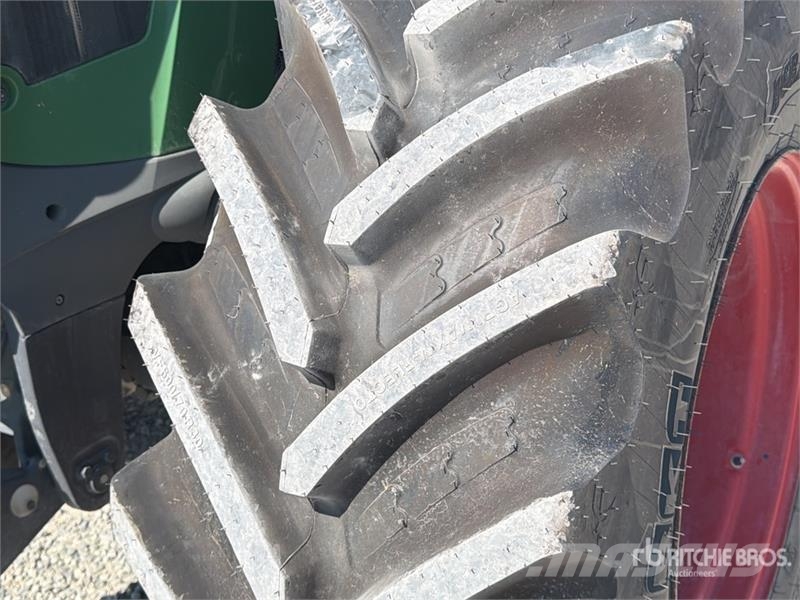 Fendt 828 Vario Traktorer