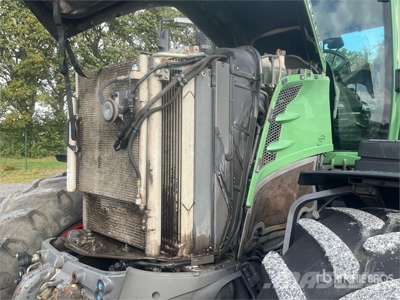 Fendt 828 Vario 트랙터