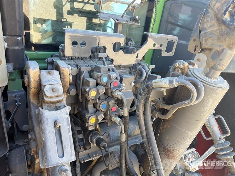 Fendt 828 Vario Traktorer