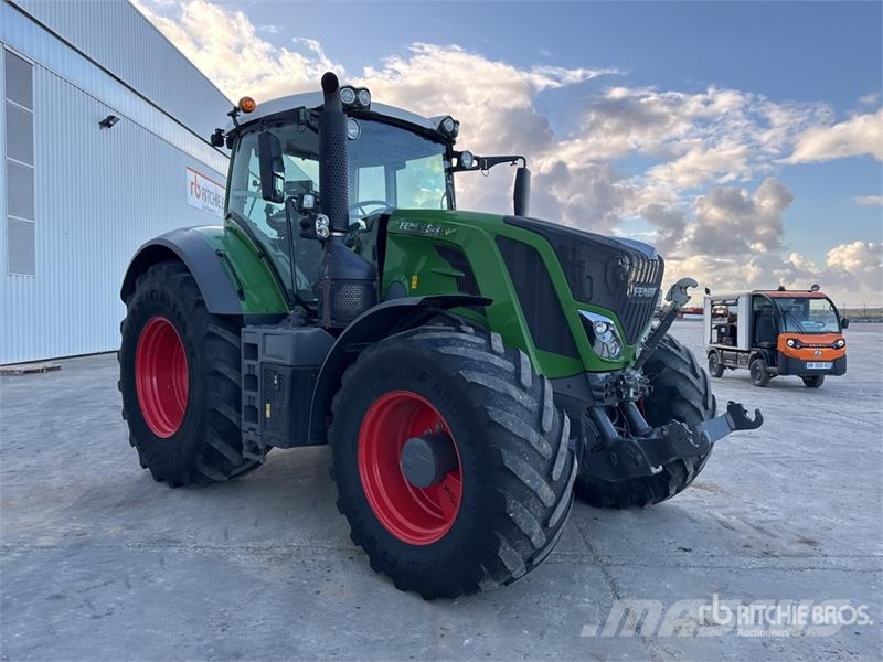 Fendt 828 Vario Profi Plus 4x4 Tracteur Agricole 4WD Tra Tracteur