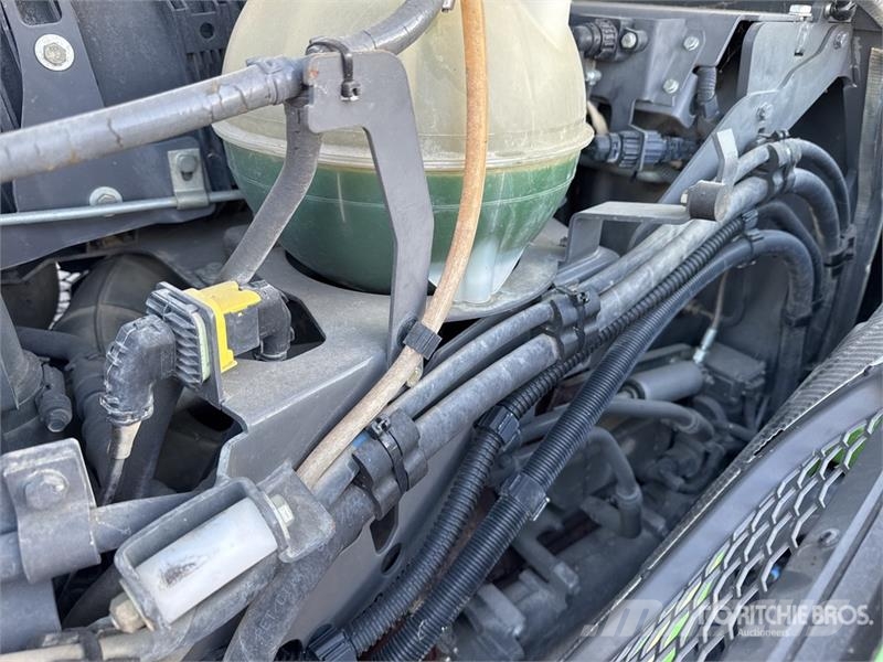 Fendt 828 Vario Profi Plus 4x4 Tracteur Agricole 4WD Tra Tracteur