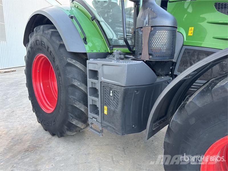 Fendt 828 Vario Profi Plus 4x4 Tracteur Agricole 4WD Tra Tracteur