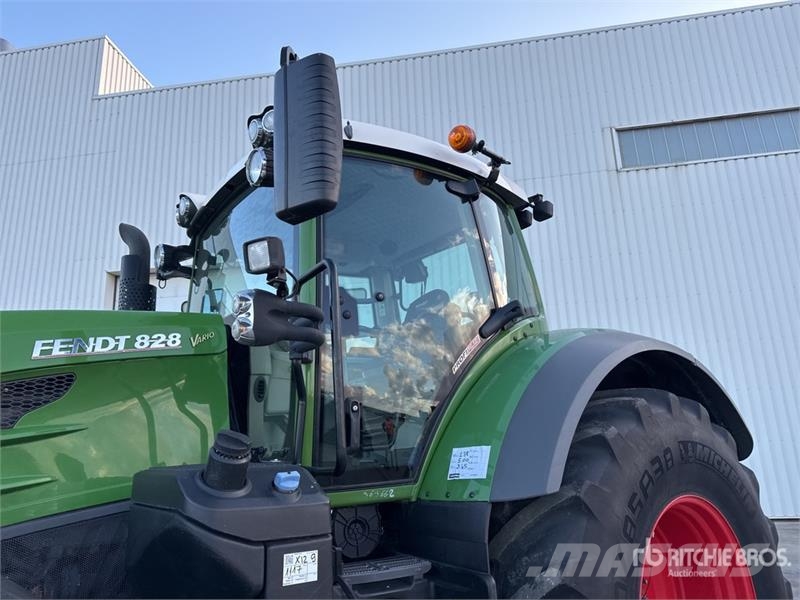 Fendt 828 Vario Profi Plus 4x4 Tracteur Agricole 4WD Tra Tracteur