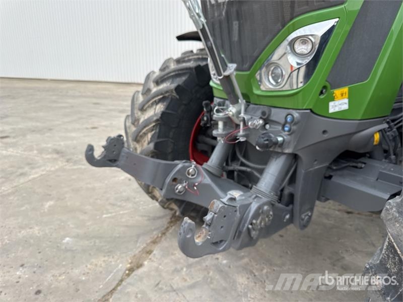 Fendt 828 Vario Profi Plus 4x4 Tracteur Agricole 4WD Tra Τρακτέρ