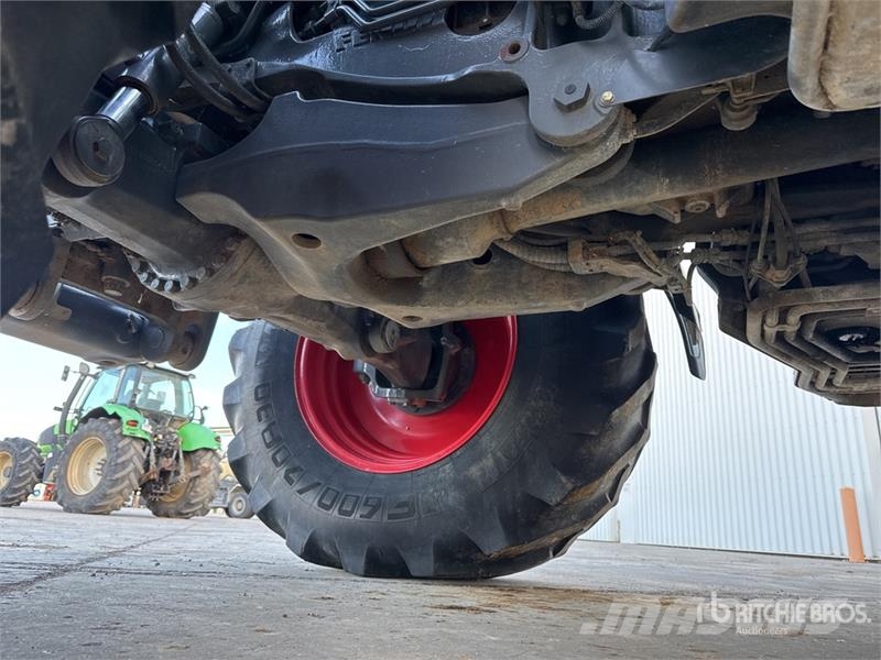 Fendt 828 Vario Profi Plus 4x4 Tracteur Agricole 4WD Tra Tracteur