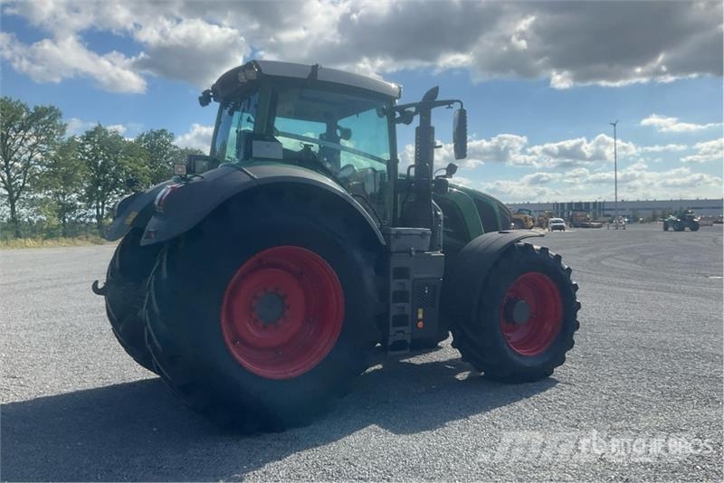 Fendt 828 Vario S4 Profi Plus 4WD Tractor Τρακτέρ