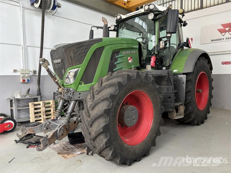 Fendt 939 Vario 4WD Tractor Трактори