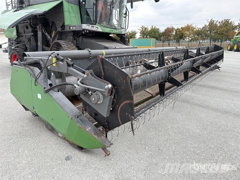 Fendt 9490 Combine Harvester Mietitrebbiatrici