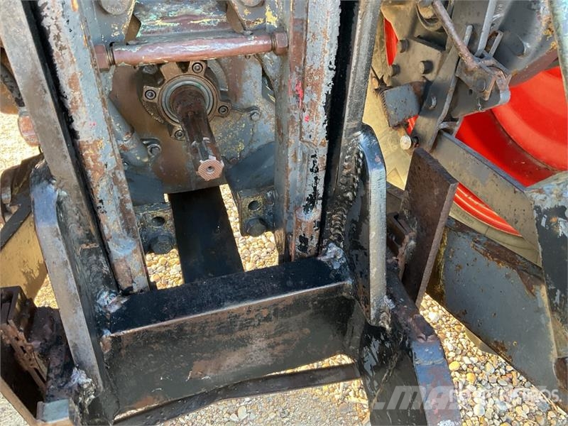 Fendt Farmer 311LSA 4WD Tractor الجرارات