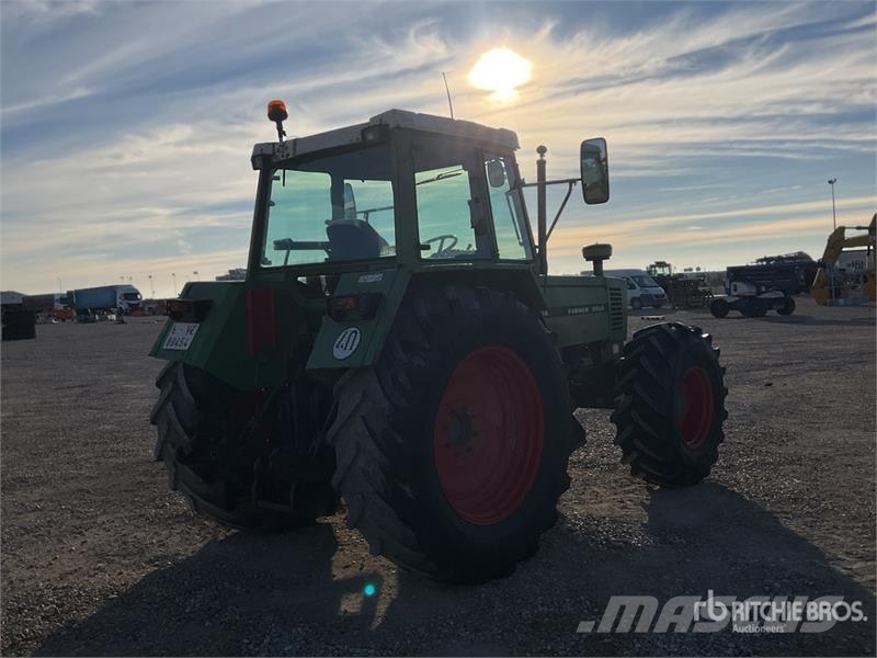 Fendt Farmer 311LSA 4WD Tractor الجرارات