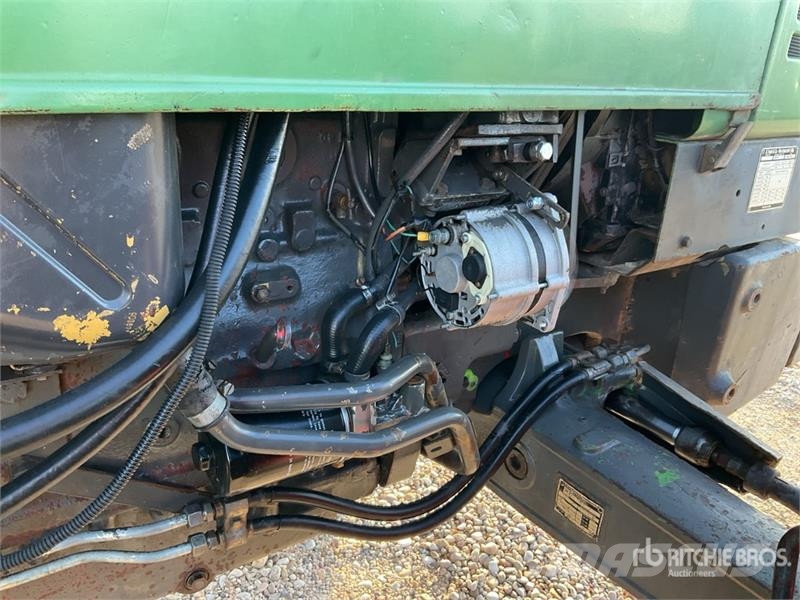 Fendt Farmer 311LSA 4WD Tractor الجرارات