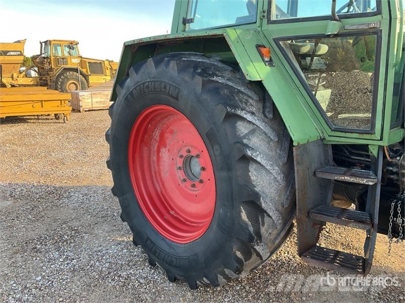 Fendt Farmer 311LSA 4WD Tractor الجرارات