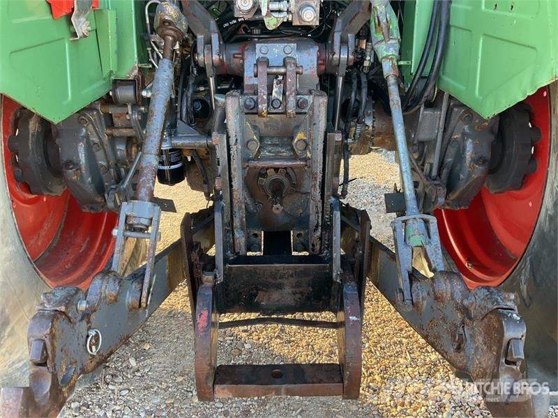 Fendt Farmer 311LSA 4WD Tractor الجرارات