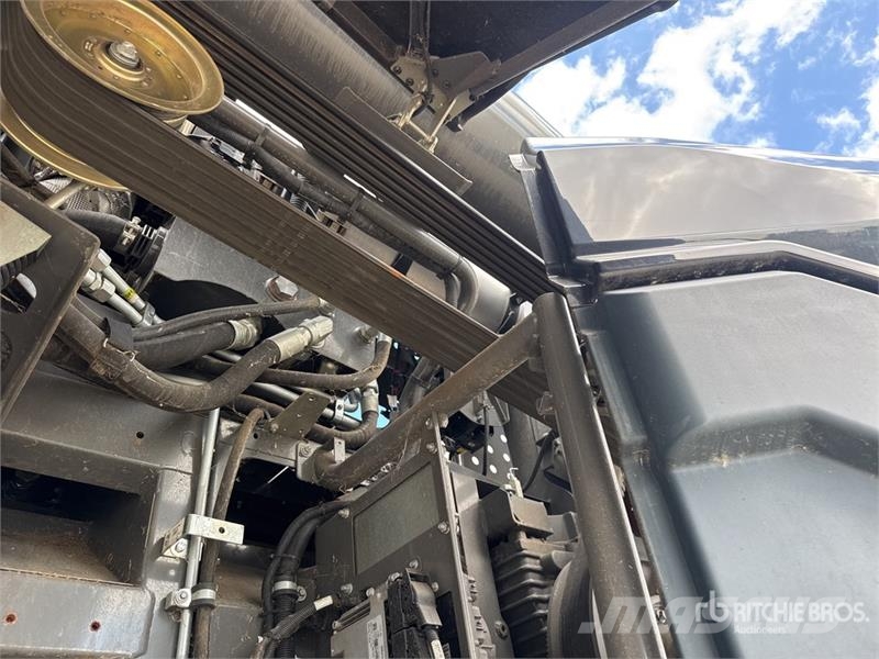 Fendt Ideal 7 Moissonneuse-Batteuse Combine Harvester حصادات