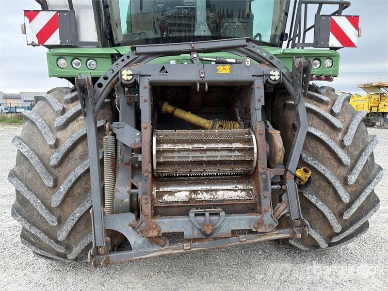 Fendt Katana 65 Forage Harvester Kombajni za krmo