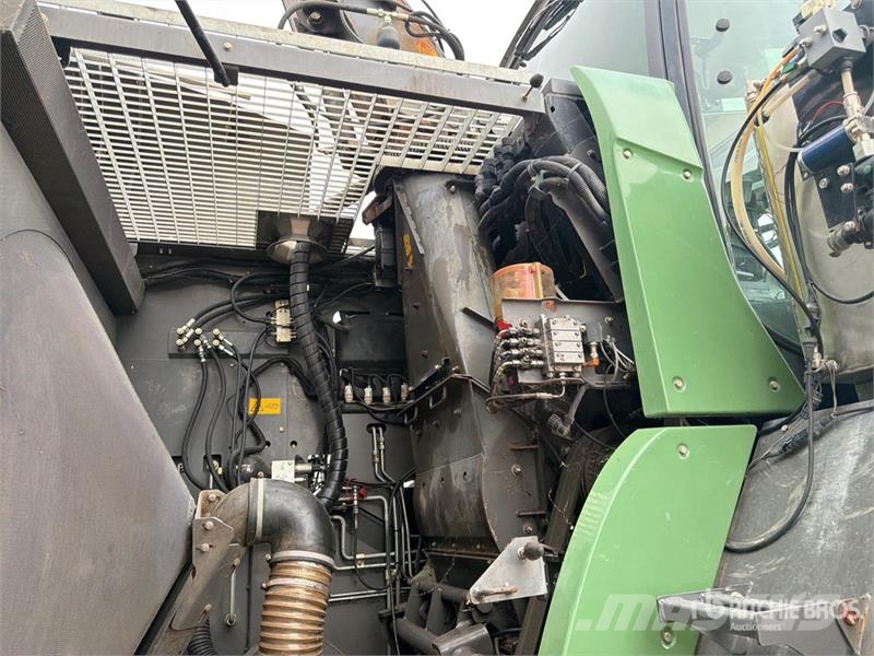 Fendt Katana 65 Forage Harvester Kombajni za krmo