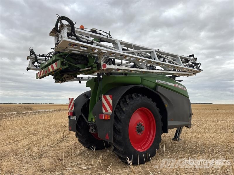 Fendt Rogator 355 الرشاشات