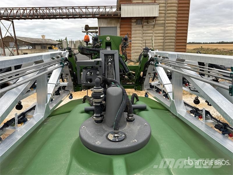 Fendt Rogator 355 Pulveristeur Traine 36 m S/A Pull-Type Vlečne škropilnice