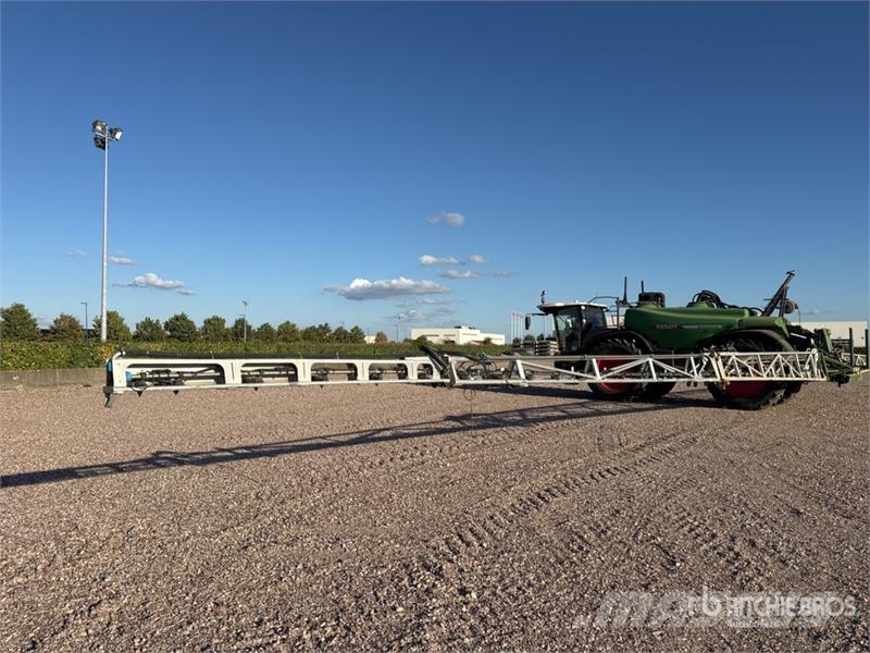Fendt Rogator 645 36 m 4x4 High Clearance Pulverisateur  رشاشات ذاتية الحركة