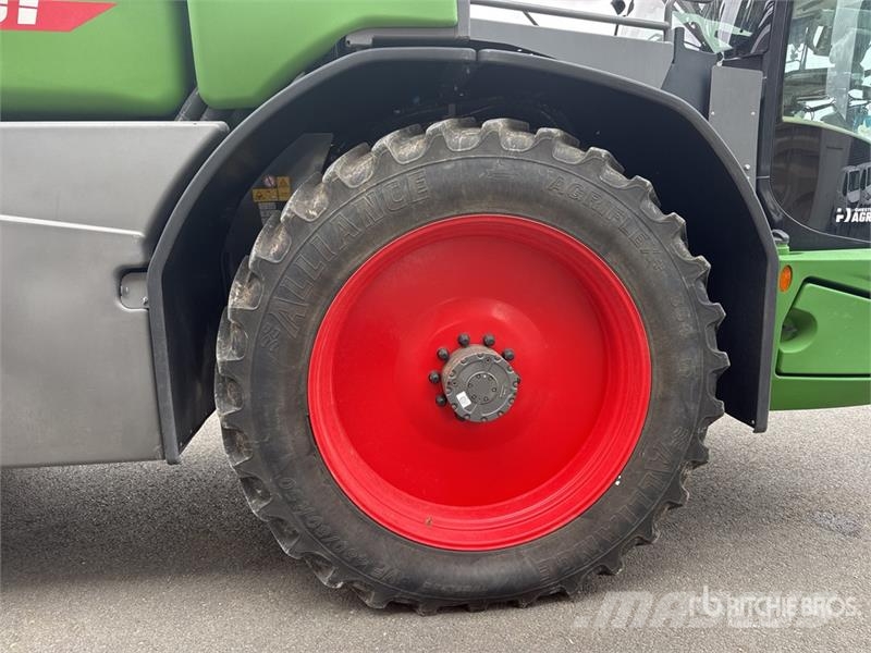 Fendt Rogator 645 36 m 4x4 High Clearance Automoteur Sel Opryskiwacze samojezdne