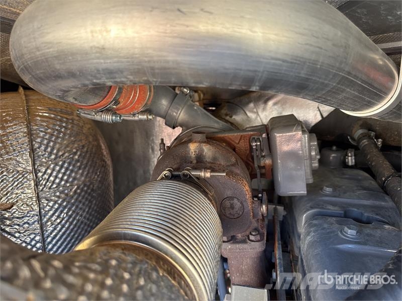 Fendt Rogator 645 36 m 4x4 High Clearance Automoteur Sel Opryskiwacze samojezdne