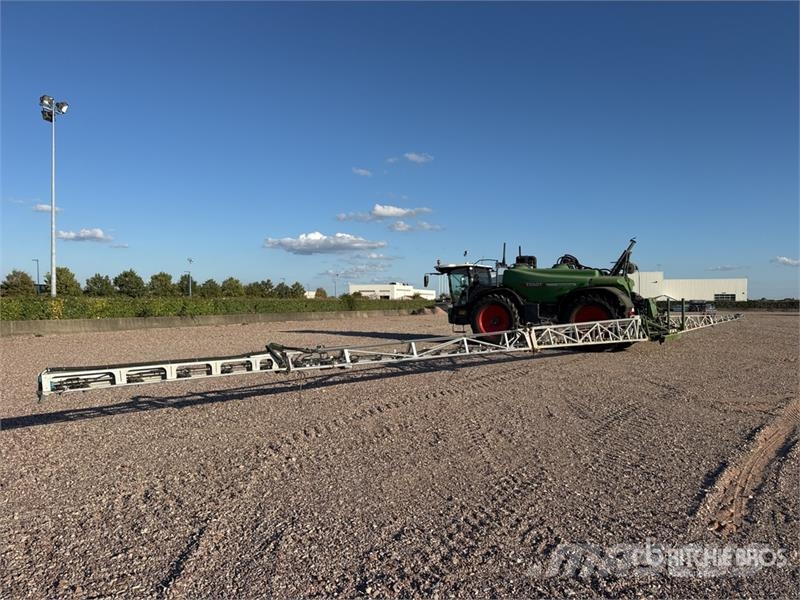 Fendt Rogator 645 36 m 4x4 High Clearance Pulverisateur  رشاشات ذاتية الحركة