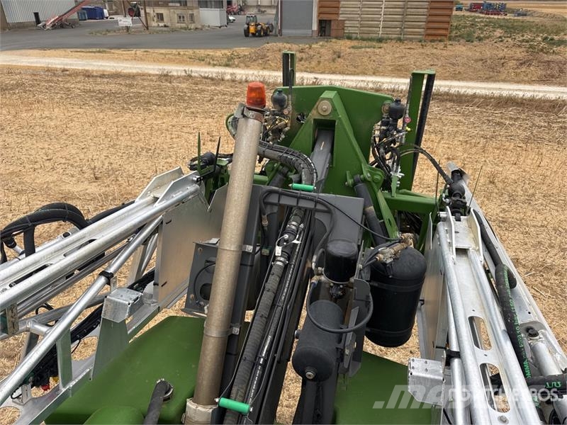 Fendt Rogator 645 36 m 4x4 High Clearance Automoteur Sel Opryskiwacze samojezdne