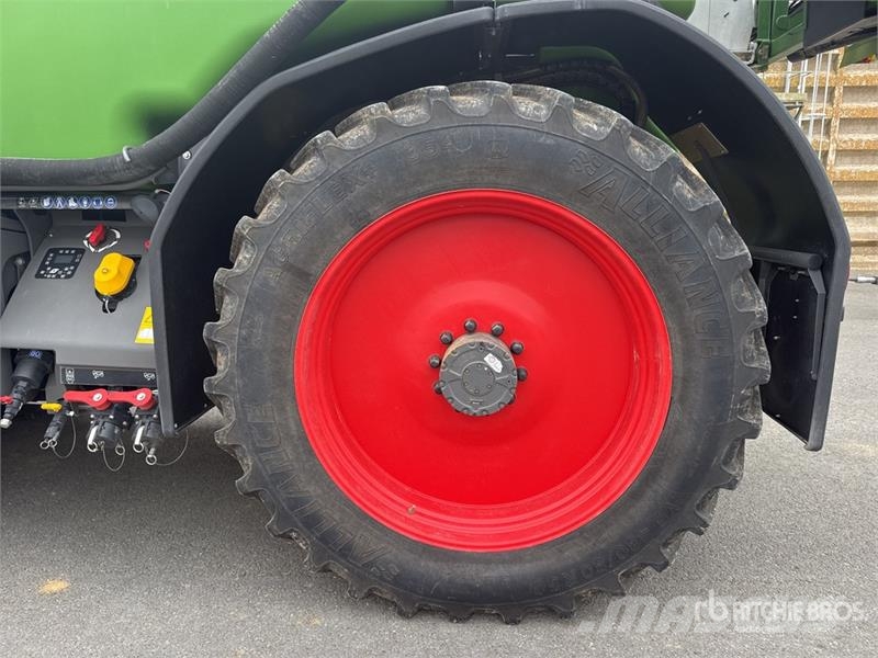Fendt Rogator 645 36 m 4x4 High Clearance Automoteur Sel Opryskiwacze samojezdne