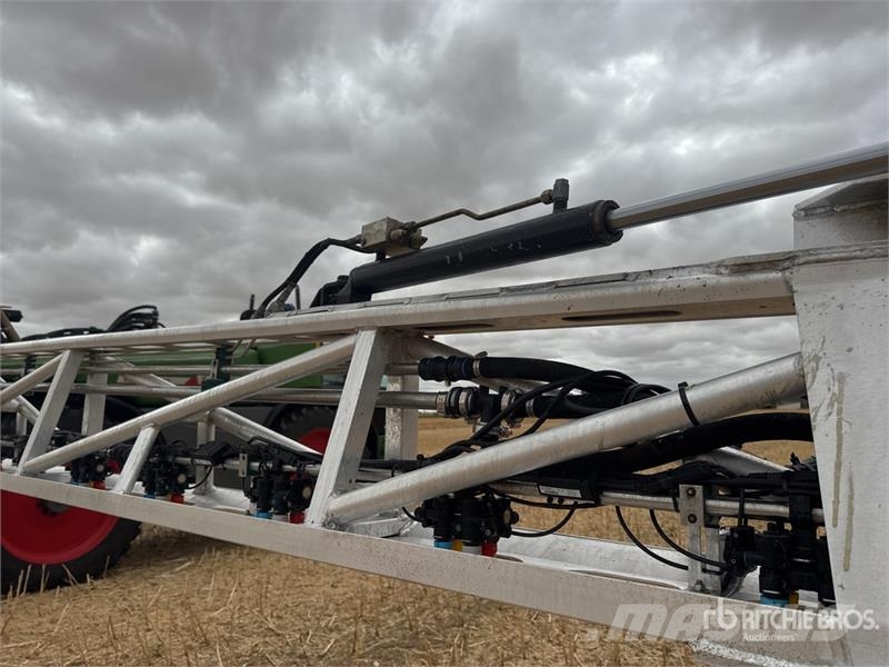Fendt Rogator 645 36 m 4x4 High Clearance Automoteur Sel Opryskiwacze samojezdne