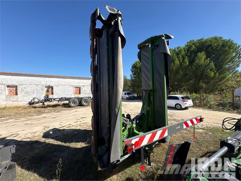Fendt SLICER 991 TL 7000 mm 3-Point Hitch Doble Butterfl Kosiarki